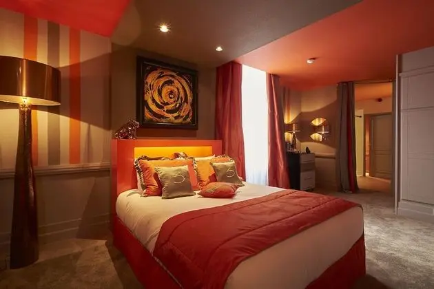 Deluxe Tek Büyük veya İki Ayrı Yataklı Oda