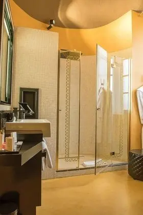 Deluxe Tek Büyük veya İki Ayrı Yataklı Oda