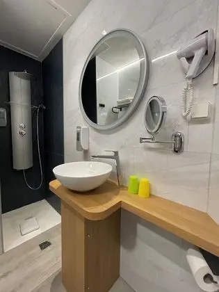 Superior Tek Büyük Yataklı Oda