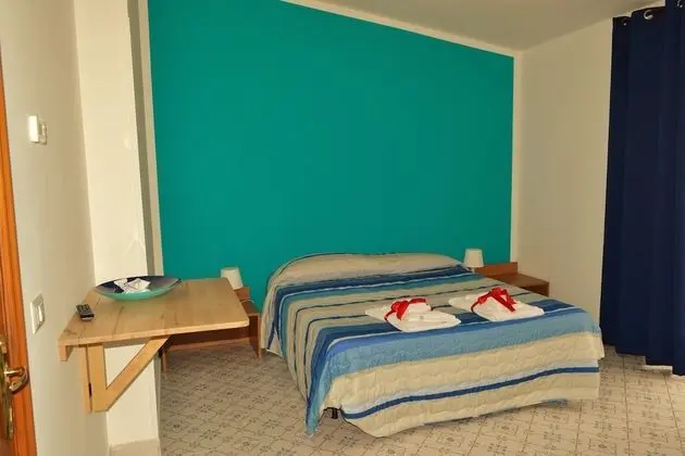 Tek Büyük Yataklı Oda, 1 Çift Kişilik Yatak, Banyolu/Duşlu