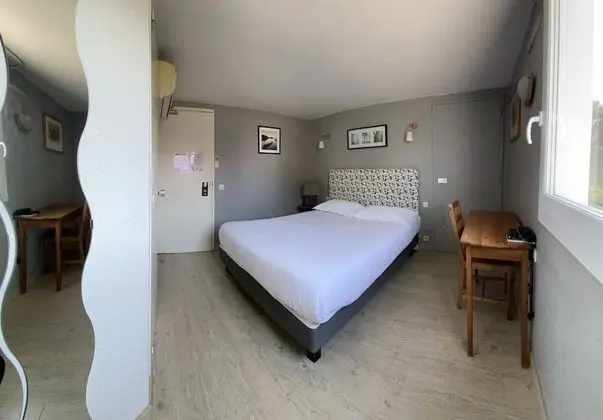 Comfort Tek Büyük Yataklı Oda