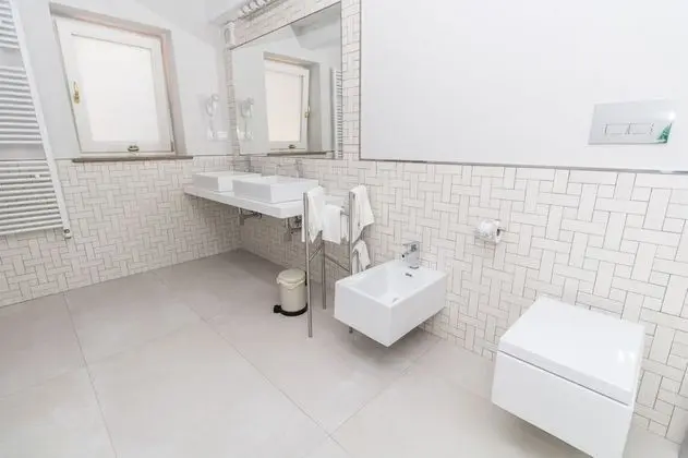 Dört Kişilik Oda, Balkon