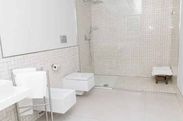 Dört Kişilik Oda, Balkon