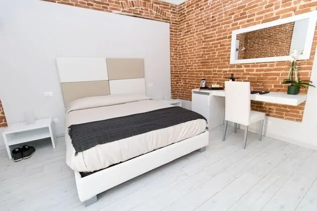 Tek Büyük Yataklı Oda, Balkon