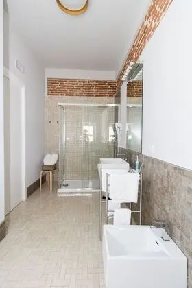 Tek Büyük Yataklı Oda, Balkon