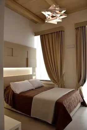 Tek Büyük Yataklı Oda, 1 Çift Kişilik Yatak, Dağ Manzaralı