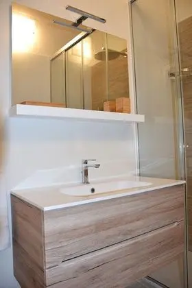 Tek Büyük Yataklı Oda, 1 Çift Kişilik Yatak, Dağ Manzaralı