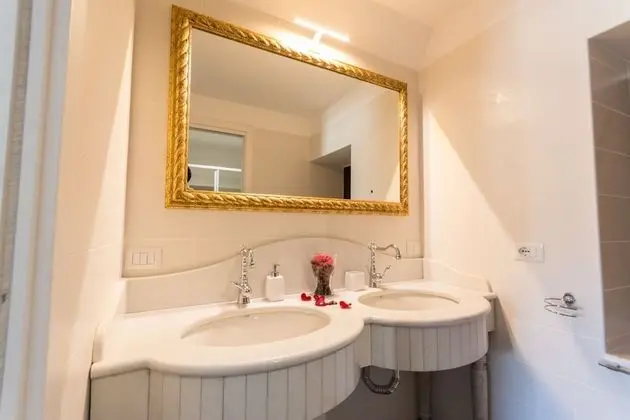 Deluxe Dört Kişilik Oda, Balkon