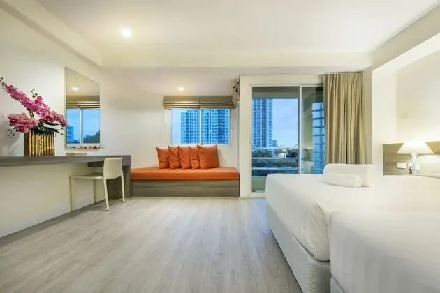 Deluxe Room with Balcony