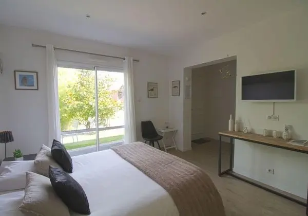 Superior Tek Büyük Yataklı Oda