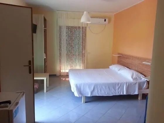 Üç Kişilik Oda, Balkon, Deniz Manzaralı