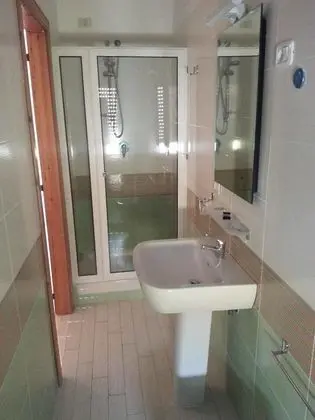 Üç Kişilik Oda, Balkon, Deniz Manzaralı