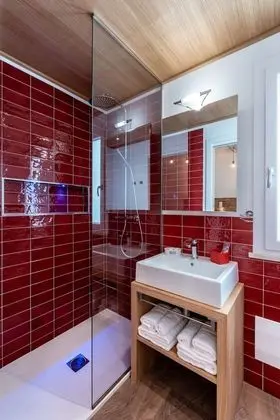 Tek Büyük Yataklı Oda, Bahçe Manzaralı