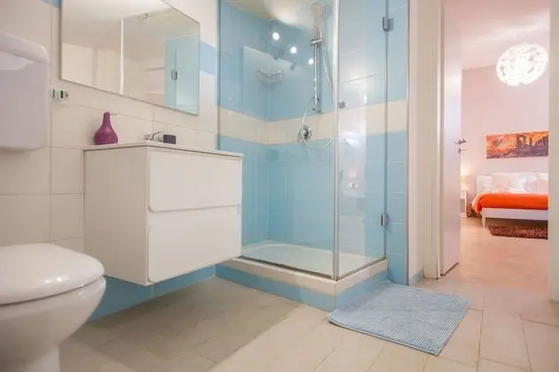 Superior Süit, Teras