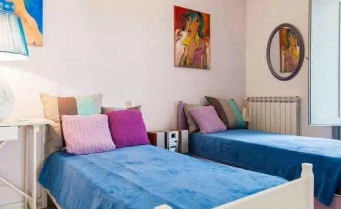 Luxury Apart Daire, 2 Yatak Odası, Mutfak, Kule