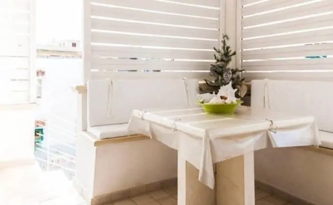 Luxury Apart Daire, 2 Yatak Odası, Mutfak, Kule