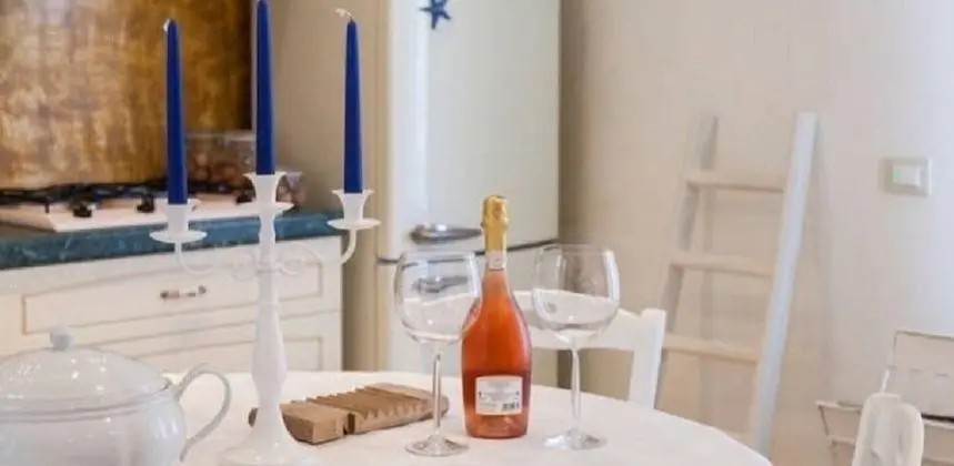 Luxury Apart Daire, 2 Yatak Odası, Mutfak, Kule