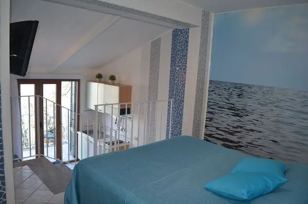 Dört Kişilik Oda, Balkon, Deniz Manzaralı