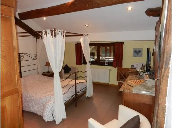 Standard Tek Büyük Yataklı Oda