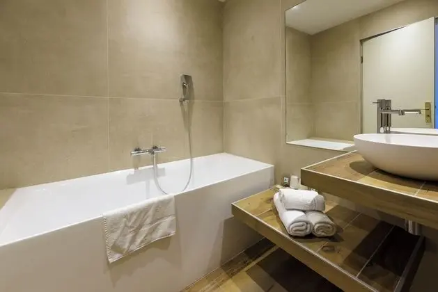 Standard Tek Büyük Yataklı Oda, Balkon, Deniz Manzaralı