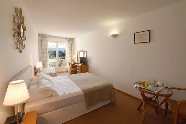 Üç Kişilik Oda, Balkon