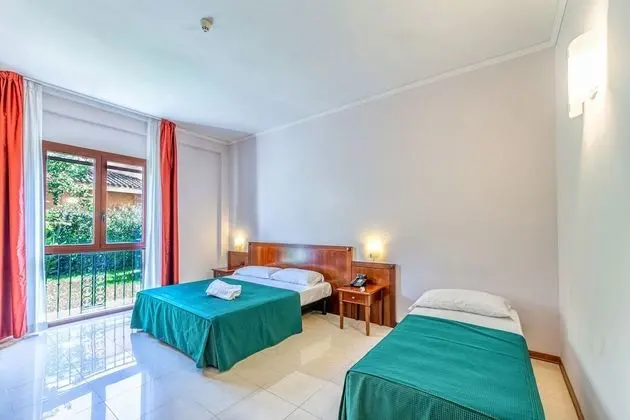 Superior Dört Kişilik Oda