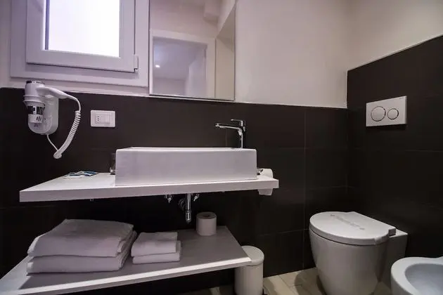 Tek Büyük Yataklı Oda, Şehir Manzaralı