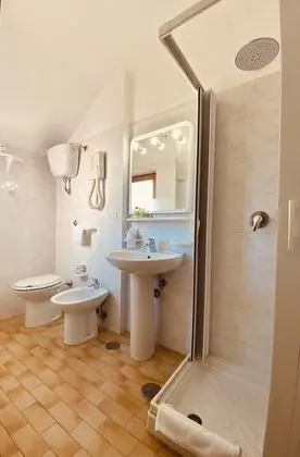 Panoramic Tek Büyük veya İki Ayrı Yataklı Oda, Özel Banyo, Kule
