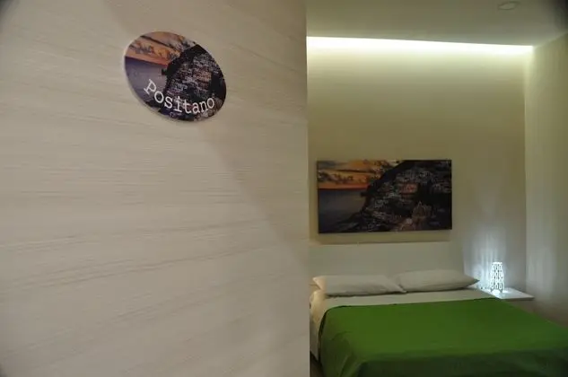 Basic Tek Büyük Yataklı Oda