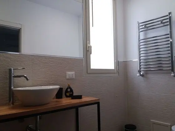 Tek Büyük Yataklı Oda (Marina)