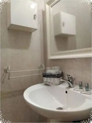 Deluxe Tek Büyük veya İki Ayrı Yataklı Oda