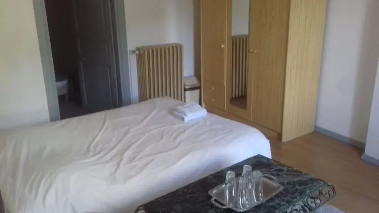 Standard Tek Büyük Yataklı Oda, 2 Çift Kişilik Yatak, Bağlantılı Odalar