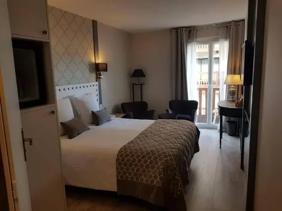 Comfort Tek Büyük Yataklı Oda