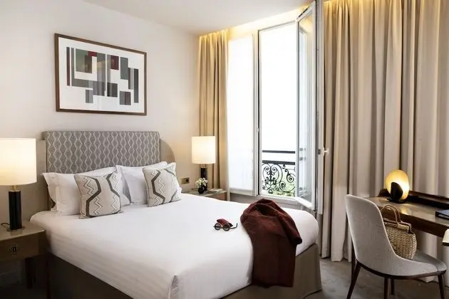 Deluxe Tek Büyük Yataklı Oda, 1 Büyük (Queen) Boy Yatak