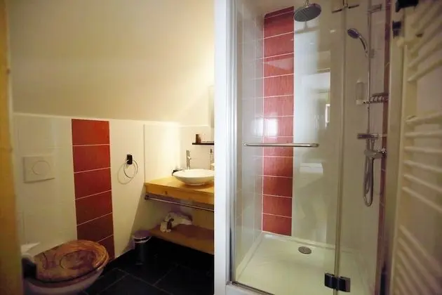 Standard Tek Büyük veya İki Ayrı Yataklı Oda (Ambre)