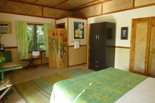 Basic Oda (next to reception)