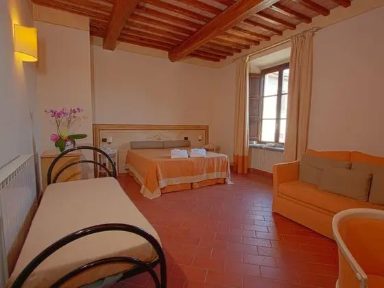 Superior Dört Kişilik Oda