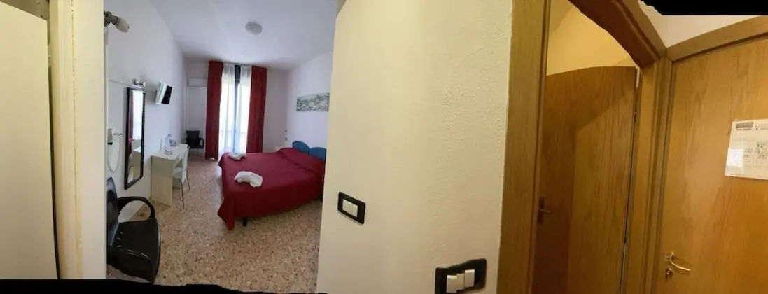 Tek Büyük veya İki Ayrı Yataklı Oda