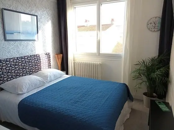 Tek Büyük Yataklı Oda (2nd floor)