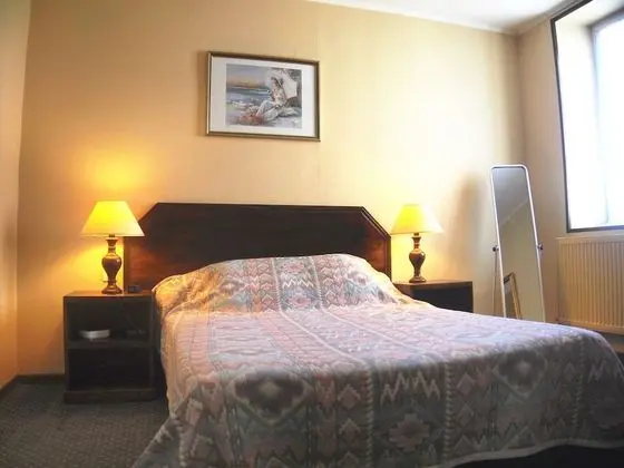 Tek Büyük Yataklı Oda