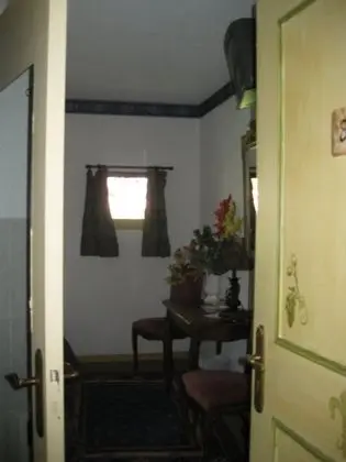 Classic Tek Büyük Yataklı Oda