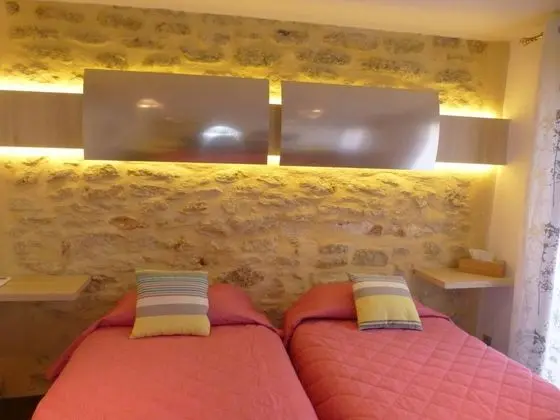 Tek Büyük veya İki Ayrı Yataklı Oda