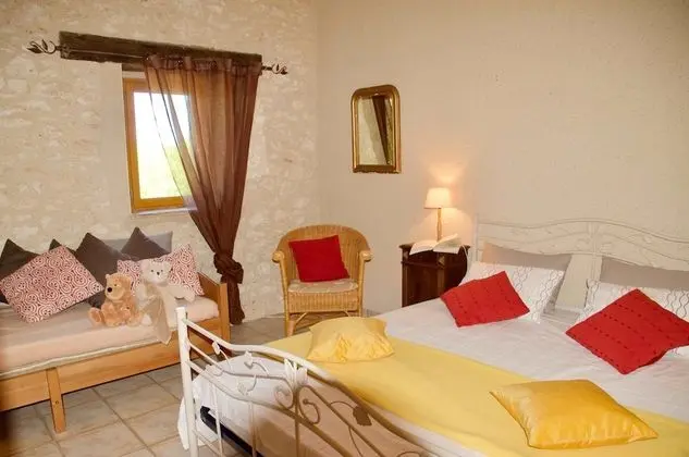 Family Kır Evi, 3 Yatak Odası, Buzdolabı ve Mikrodalga, Park Manzaralı (Le Coin)