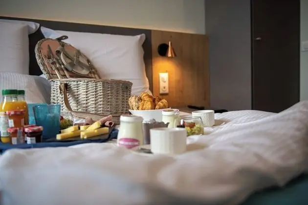 Classic Tek Kişilik Oda, Özel Banyo, Bahçe Manzaralı (chambre simple Perroquet)
