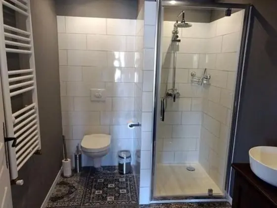 Tek Büyük Yataklı Oda (Hugo)