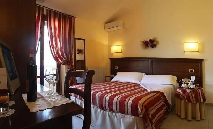 Superior Tek Büyük Yataklı Oda, Balkon