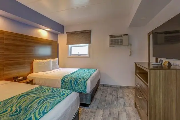 Süit, Birden Çok Yatak, Küçük Mutfak (Smoke Free, Two Rooms, Efficiency)