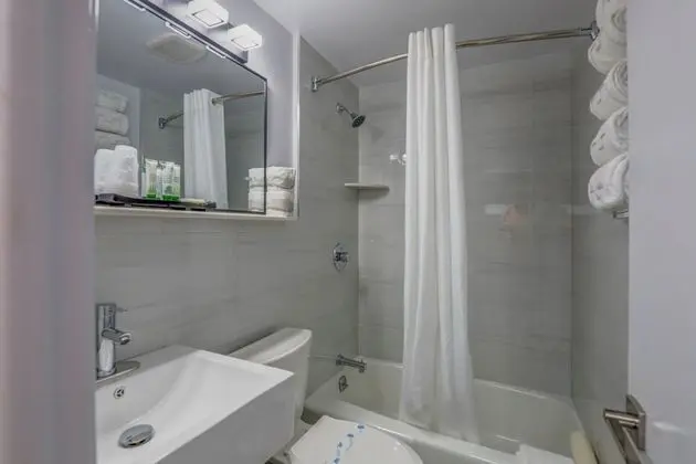 Süit, Birden Çok Yatak, Küçük Mutfak (Smoke Free, Two Rooms, Efficiency)
