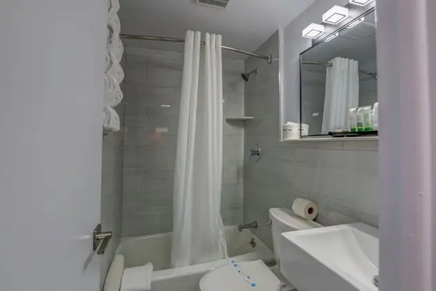 Süit, Birden Çok Yatak, Küçük Mutfak (Smoke Free, Two Rooms, Efficiency)