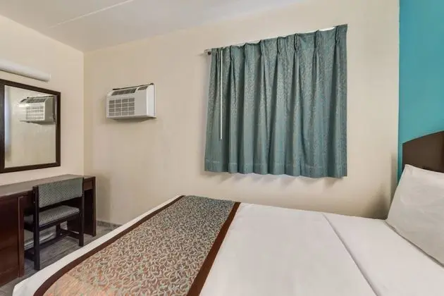 Süit, Birden Çok Yatak, Küçük Mutfak (Smoke Free, Two Rooms, Efficiency)